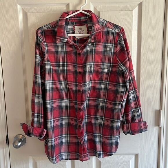 🔹4/$25 Plaid Button Down Shirt - Picture 1 of 7